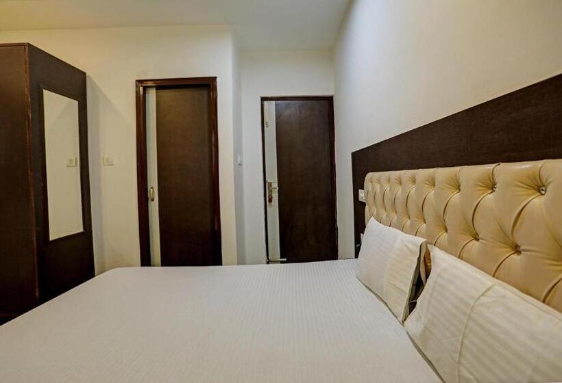 酒店 Oyo Flagship 70249  Red Hut