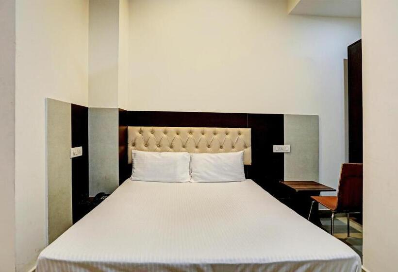 酒店 Oyo Flagship 70249  Red Hut