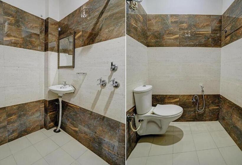 酒店 Oyo Flagship 70249  Red Hut