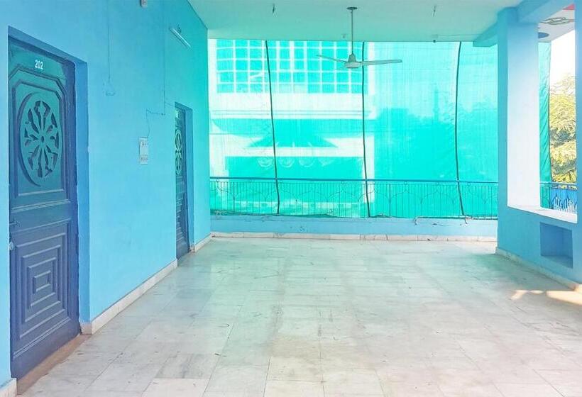 酒店 Oyo Flagship 70249  Red Hut