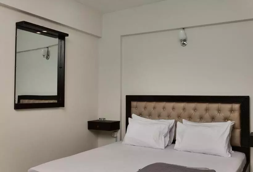 Diamond Apart S Dha Karachi