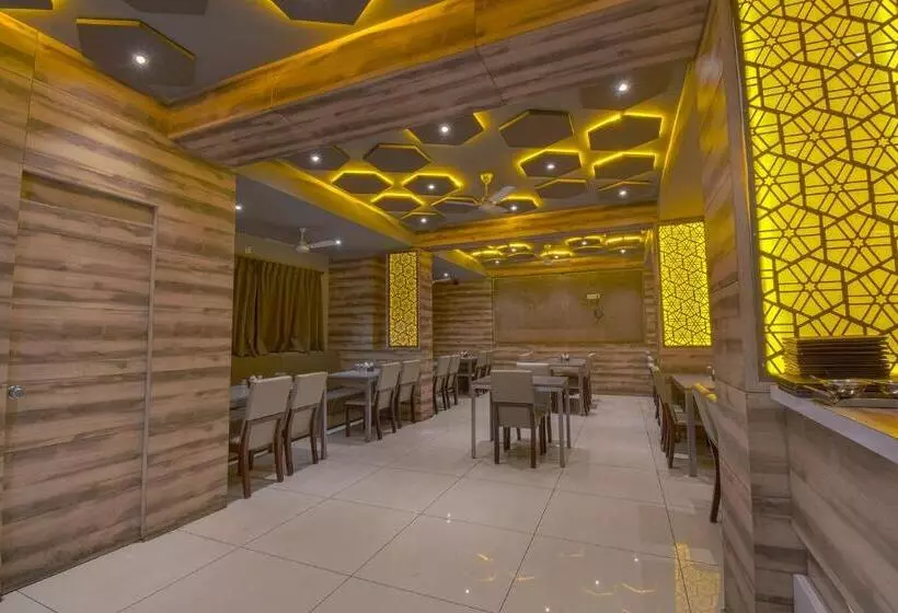 Hotel Ravikiran