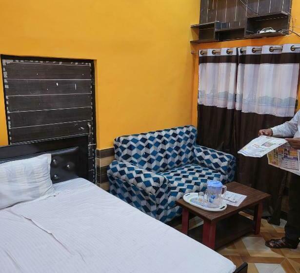 Pension Raghunandangeusthouse