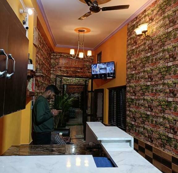 Pension Raghunandangeusthouse