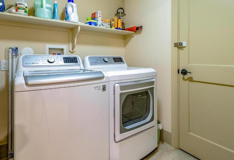 Pineapple Paradise Awaits! Hali I Kai In Waikoloa