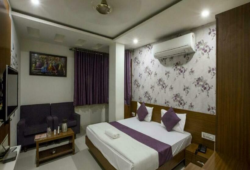 בית מלון כפרי Aditya Regency, Bhopal