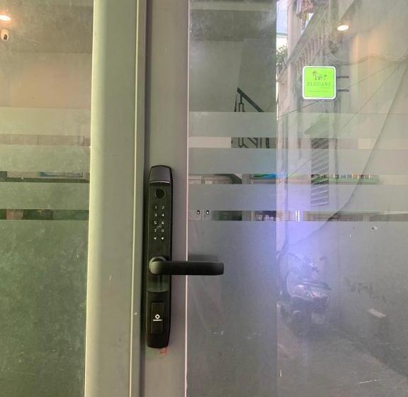 هتل کپسول Elegant Homestay Sai Gon   District 3