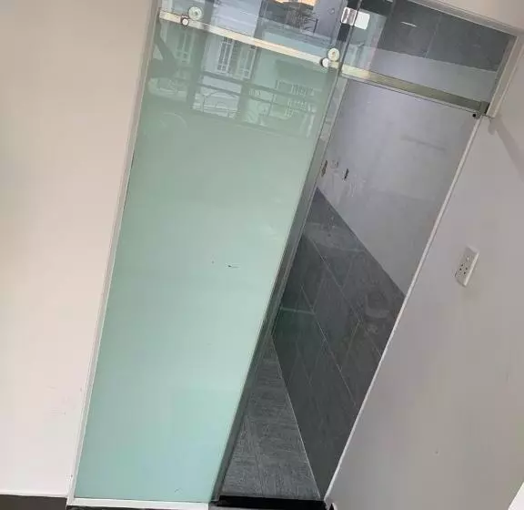هتل کپسول Elegant Homestay Sai Gon   District 3