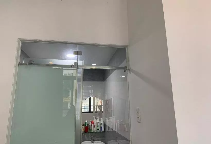 هتل کپسول Elegant Homestay Sai Gon   District 3