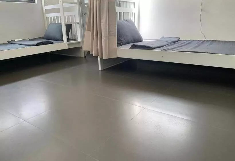 هتل کپسول Elegant Homestay Sai Gon   District 3
