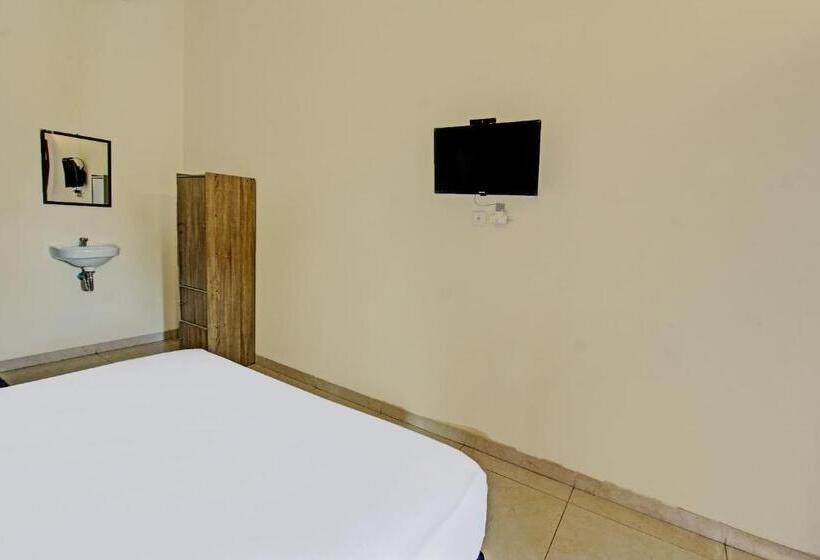 בית מלון כפרי Oyo 91881 Aratha Homestay