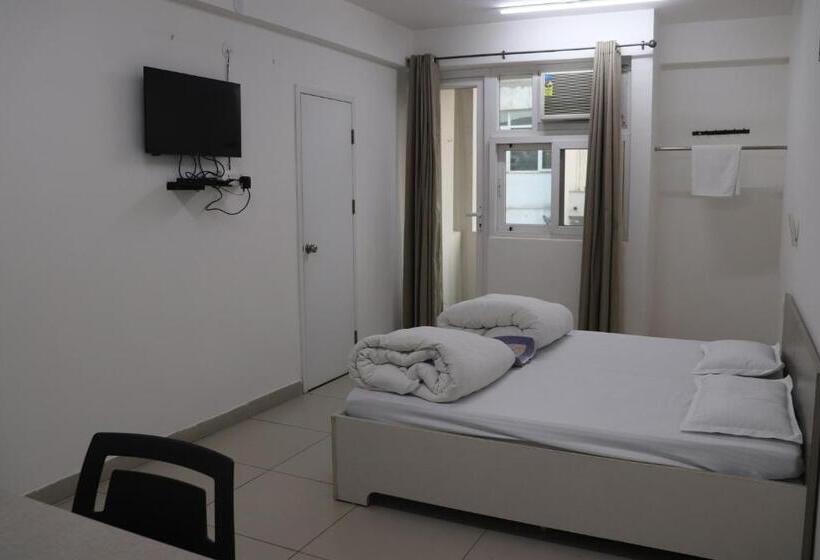 Pension Faculty House Cosy Lounge Near Expo Mart