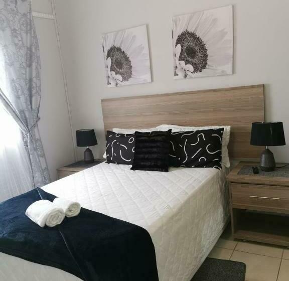 بنسيون Joyous Guest House