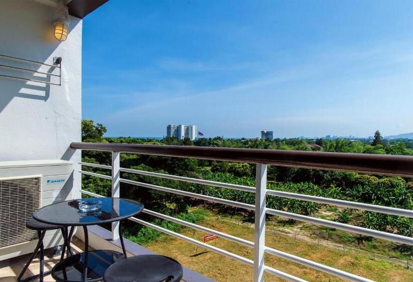 Soi 7 Hua Hin Happy Rent