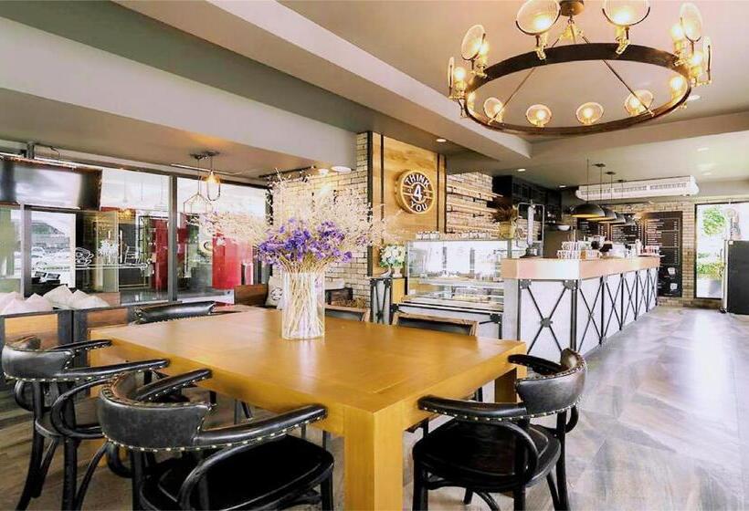 Soi 7 Hua Hin Happy Rent