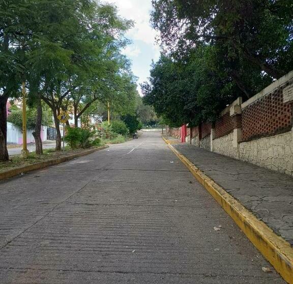 مبيت وإفطار Casa De Claudia Y Hugo