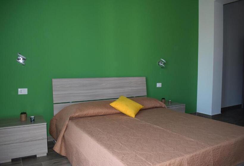 פנסיון Casa Ferrera Locazione Turistica