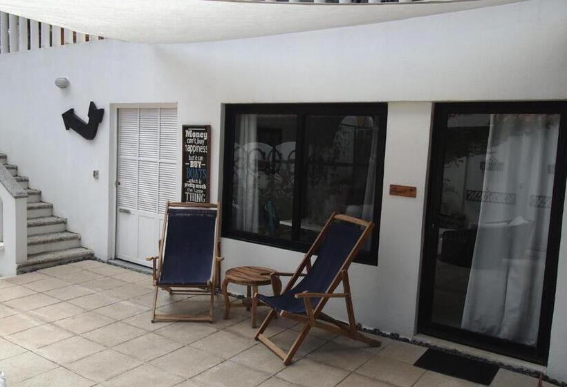 Casa Vitality Bed And Breakfast Playa Guiones, Nosara 4 Minute Walk To The Beach