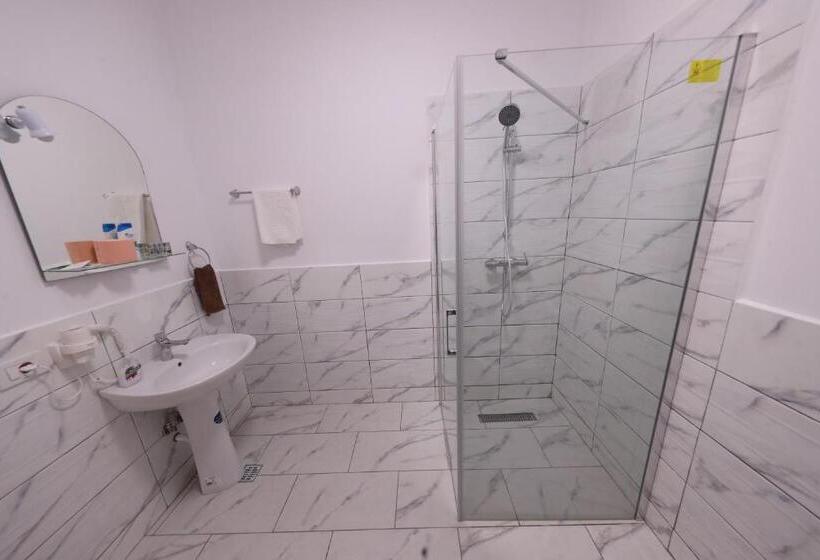 پانسیون Casa Cojocaru