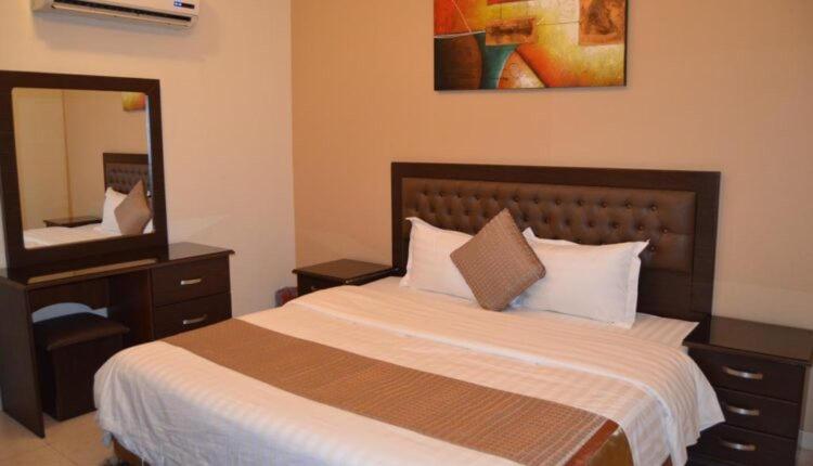 پانسیون Flower