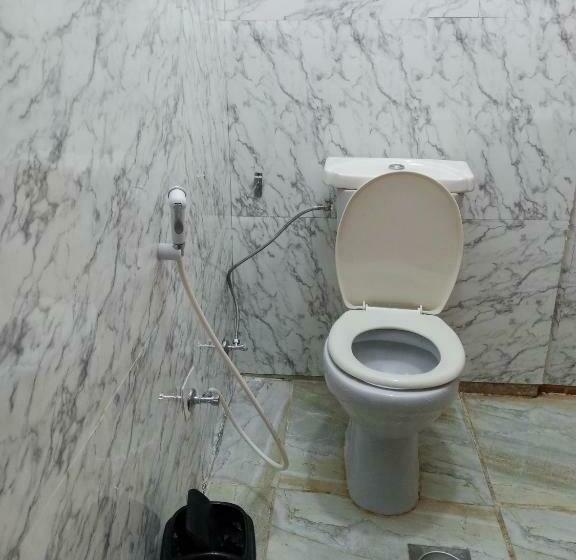 پانسیون Flower