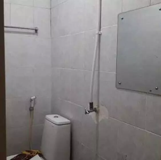 Hotelli Express O 91674 Penginapan Bm Prima