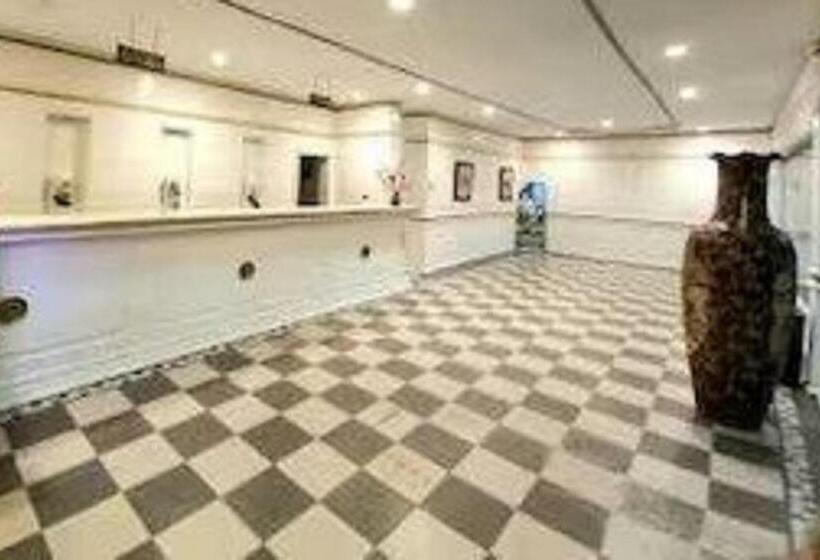 فندق Express O 91674 Penginapan Bm Prima