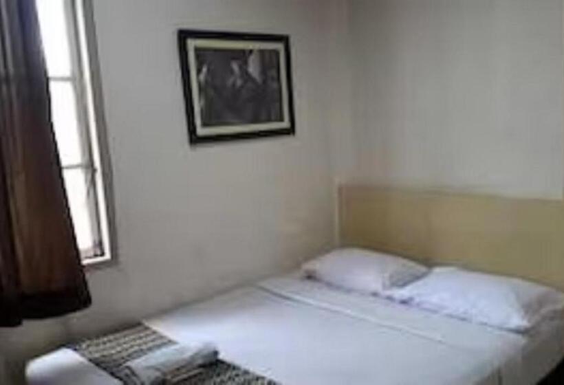 فندق Express O 91674 Penginapan Bm Prima