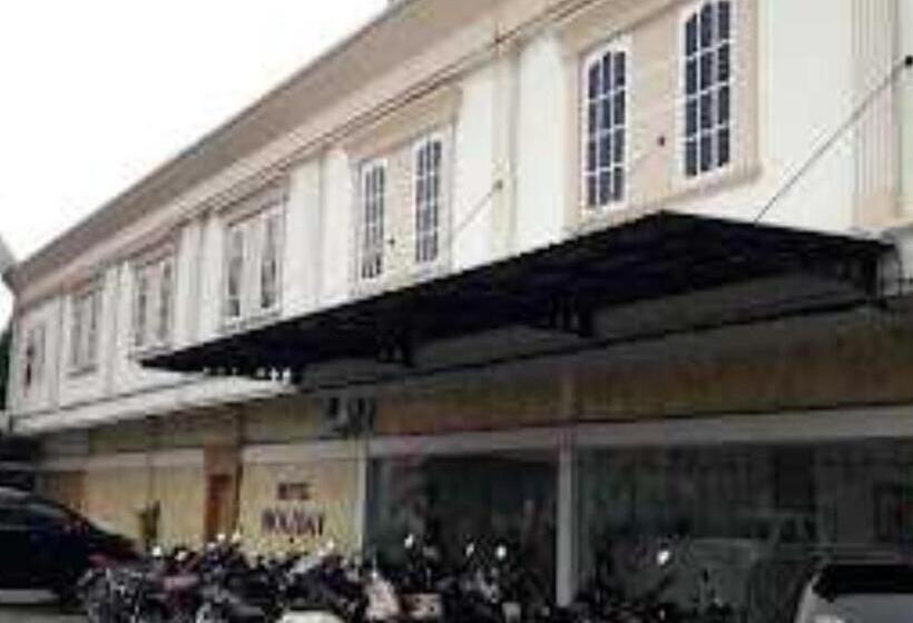 فندق Express O 91674 Penginapan Bm Prima