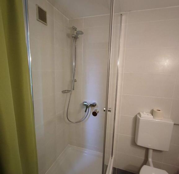 Room In Guest Room Pension Forelle Doppelzimmer