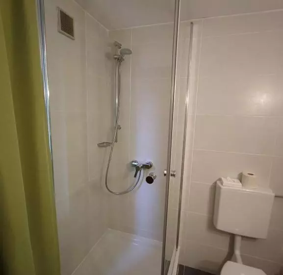 Room In Guest Room   Pension Forelle   Doppelzimmer