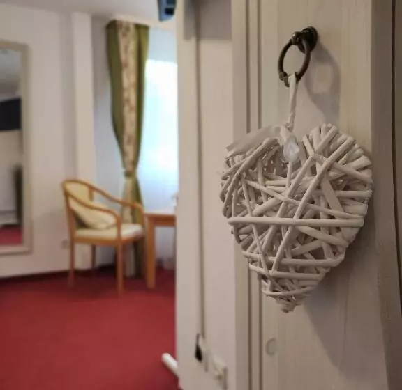 Room In Guest Room   Pension Forelle   Doppelzimmer