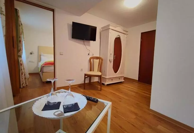 Room In Guest Room   Pension Forelle   Doppelzimmer