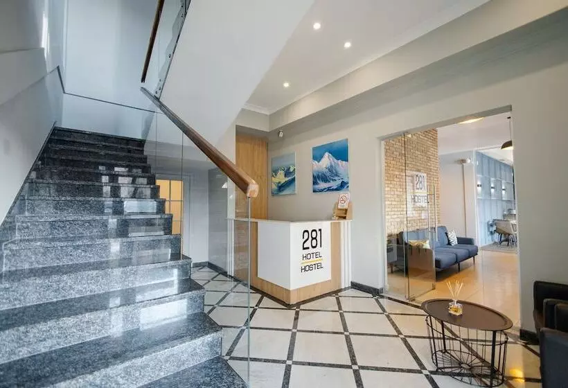 281 Hostel