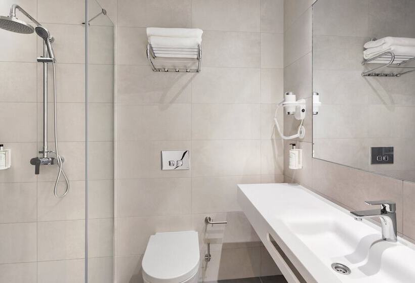 B&b Hotel Lisboa Oeiras