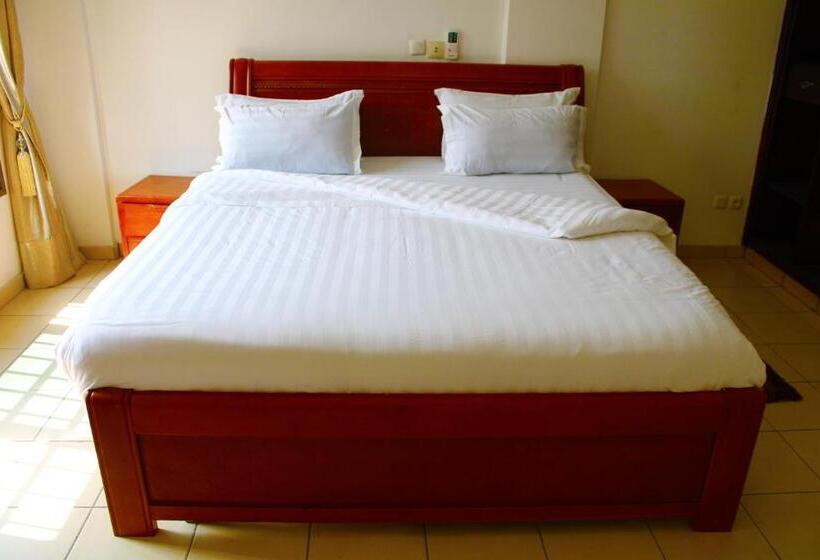 هتل Residence Le Carat Silverline