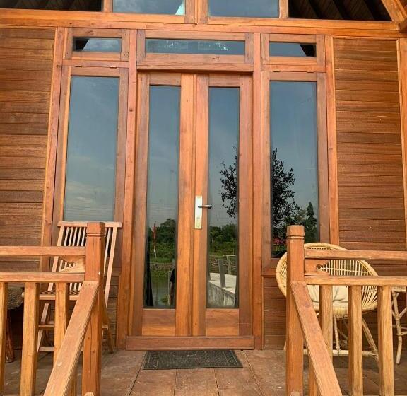 Hotel Resort & Resto Talaga Sundayana