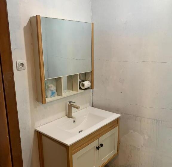 Hotel Resort & Resto Talaga Sundayana