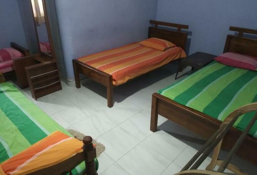 بنسيون Gambeera Guest & Rest