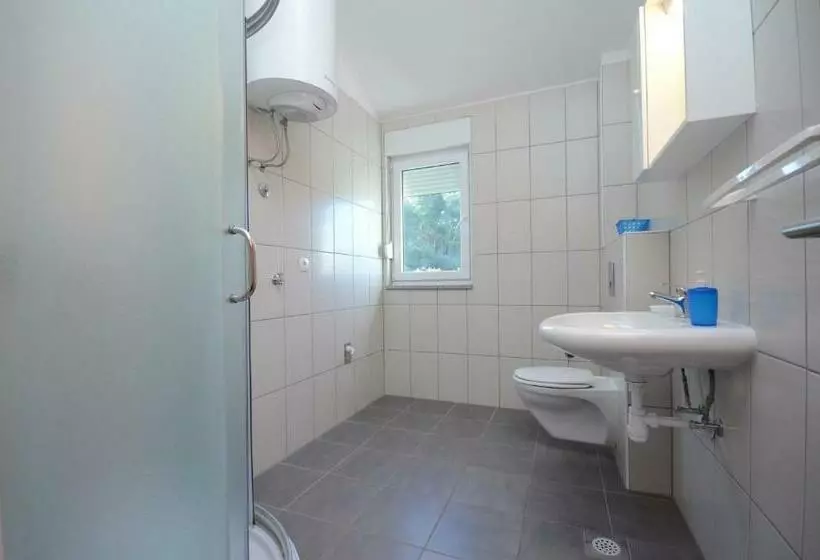 Apartments And Rooms Stipe