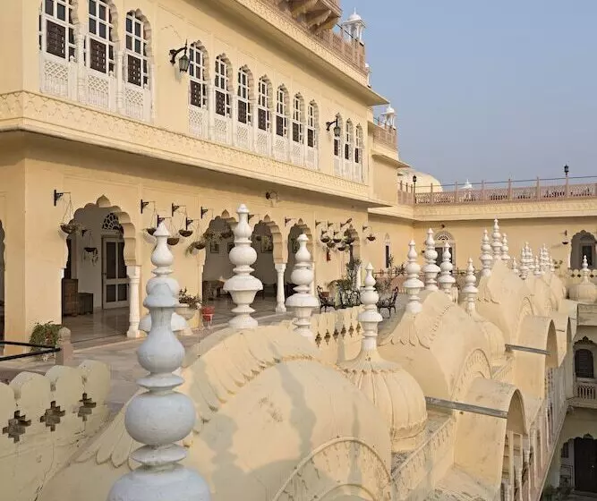 酒店 Alsisar Mahal Heritage