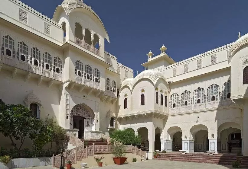 酒店 Alsisar Mahal Heritage