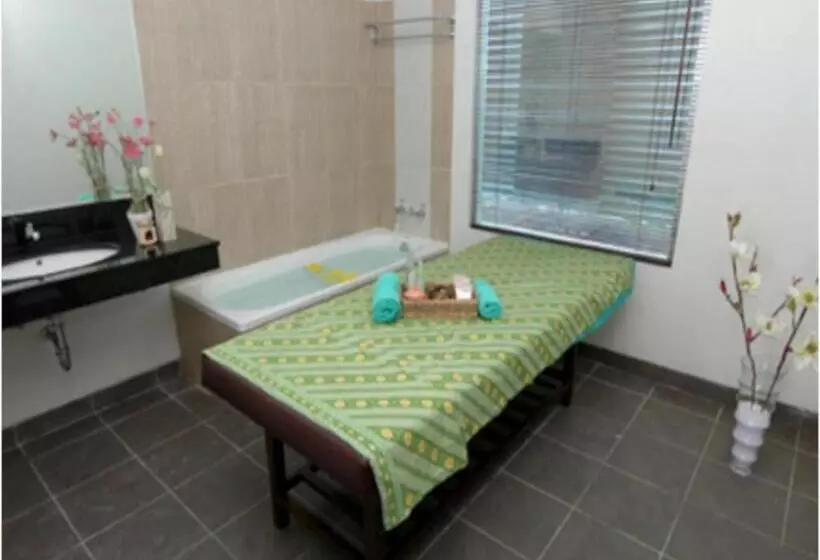 Amalia Hotel Lampung