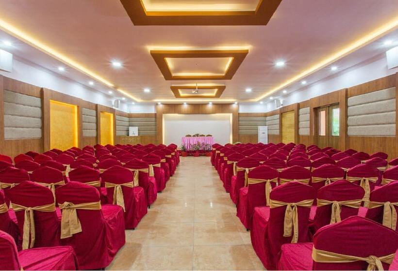 هتل Atithi Resort & Spa