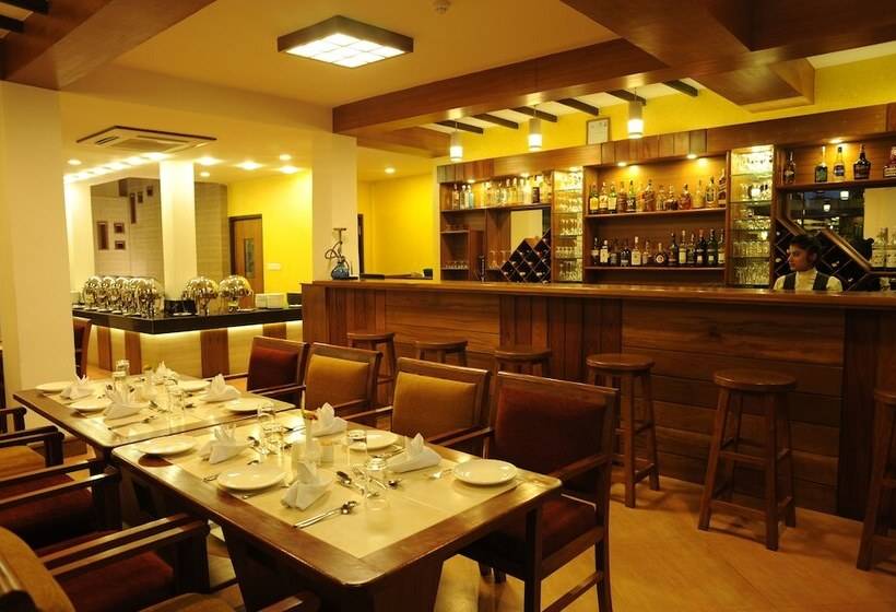 هتل Atithi Resort & Spa