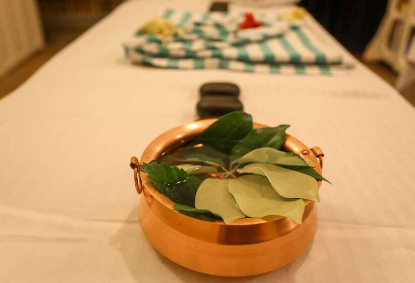 هتل Atithi Resort & Spa