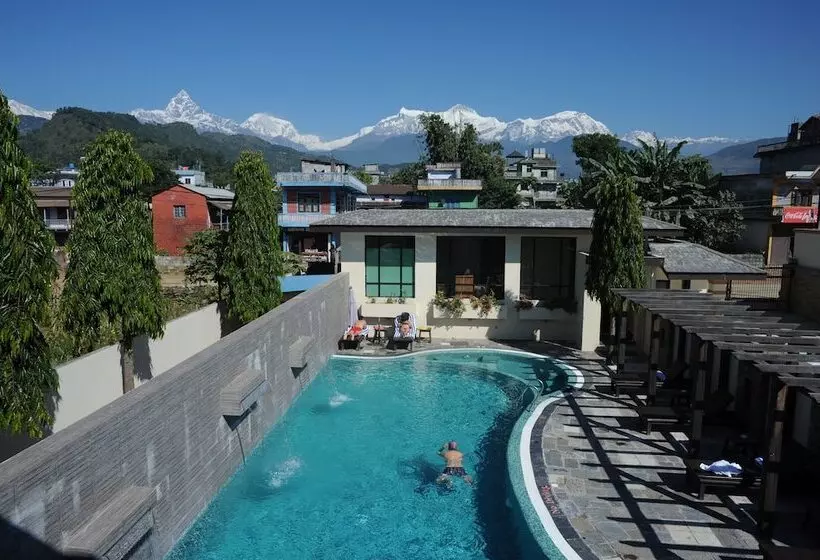 Hotel Atithi Resort & Spa