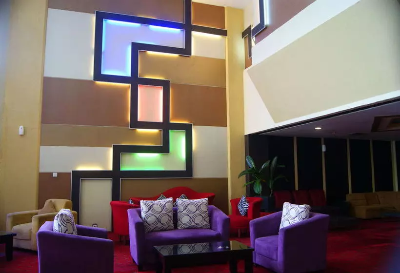 Benakutai Hotel And Apartemen