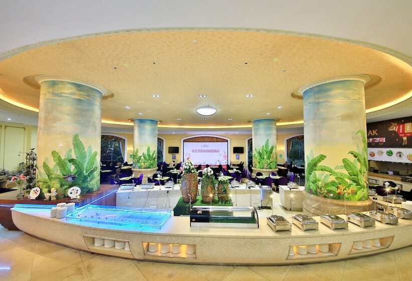 Отель Xinhui Country Garden Phoenix