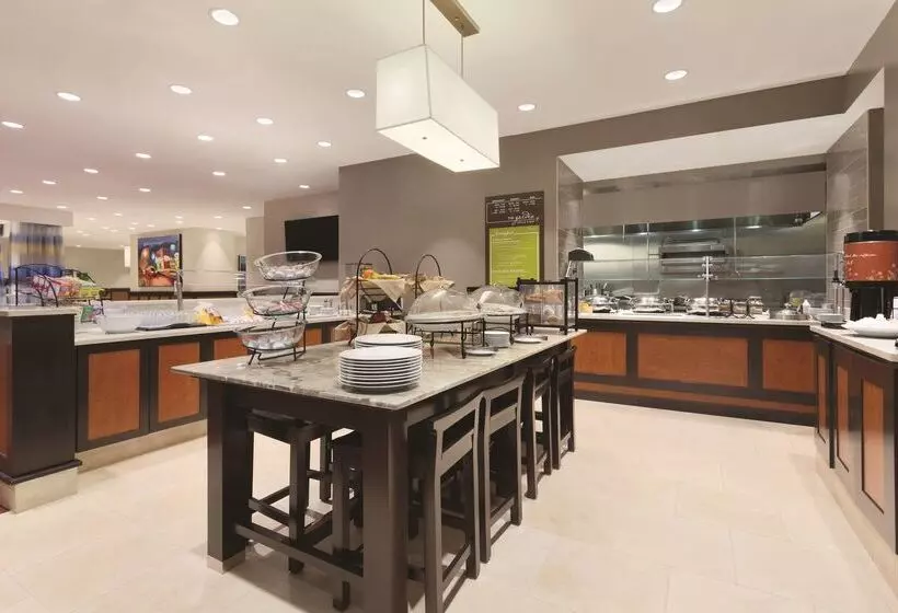 酒店 Hilton Garden Inn Falls Church